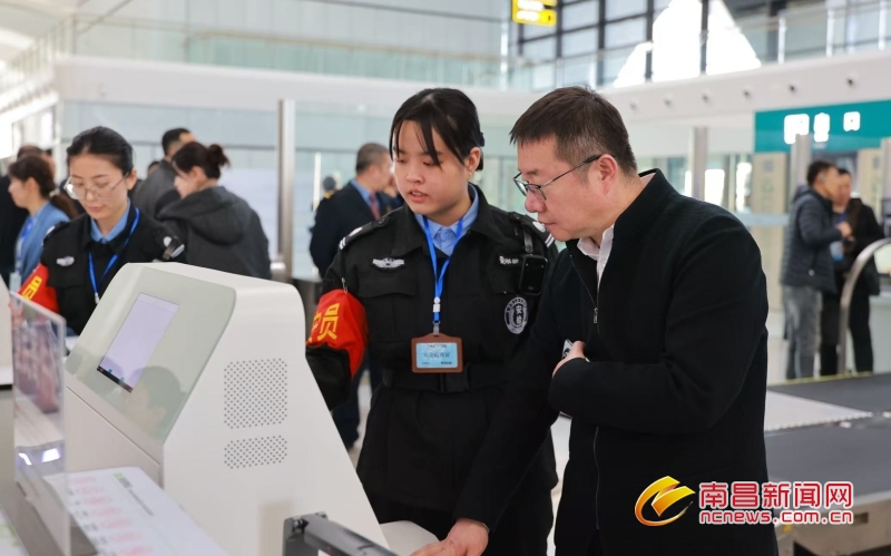 南昌车站启用智能安检新系统(图3)