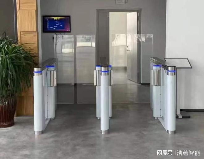 红外闸机：智能安检新利器(图1)