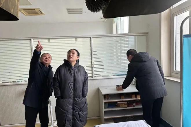 守“安全关” 过“安全年” 文登区人民医院开展节前生产大检查(图1)
