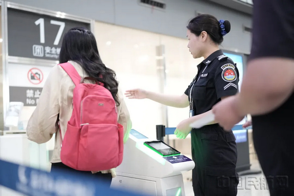 “五一”假期 甘肃省道路运输完成旅客运输量3098万人次 货运量100123万吨(图1)