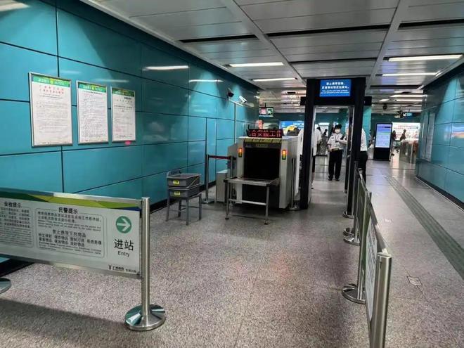 广州地铁安检出新规为城市轨道交通安全筑牢 “防护网”(图2)