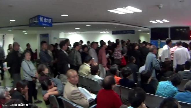 神医治好15000人却差点命丧手术室天才眼科医生陶勇被砍案(图12)