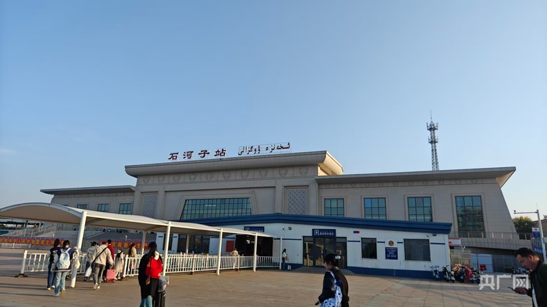新疆铁路“五一”假日运输期累计发送旅客1722万人次(图3)
